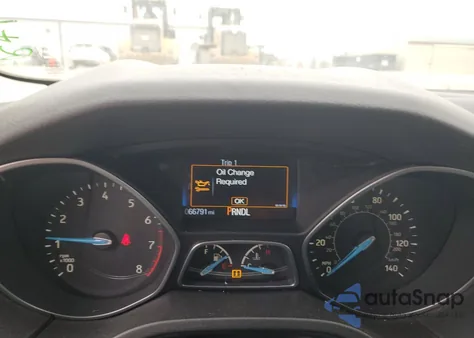 2016 Ford Focus S из США, поврежденный, VIN 1FADP3E22GL355257